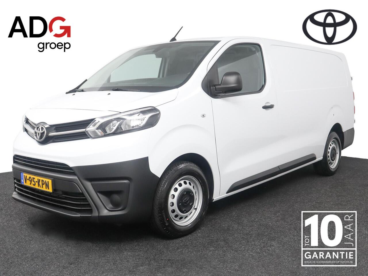 Toyota PROACE Long Worker 2.0 D-4D 145pk Live Automaat | Vloer | Zijwandafwerking | Trekhaak | BPM Vrij | Parkeersensoren | Carplay Android auto |