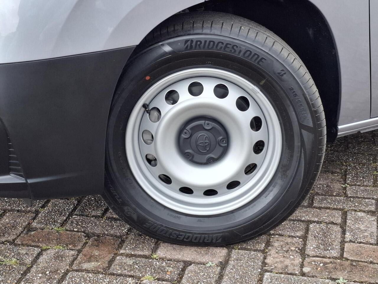 Toyota PROACE CITY Challenger 50 kWh