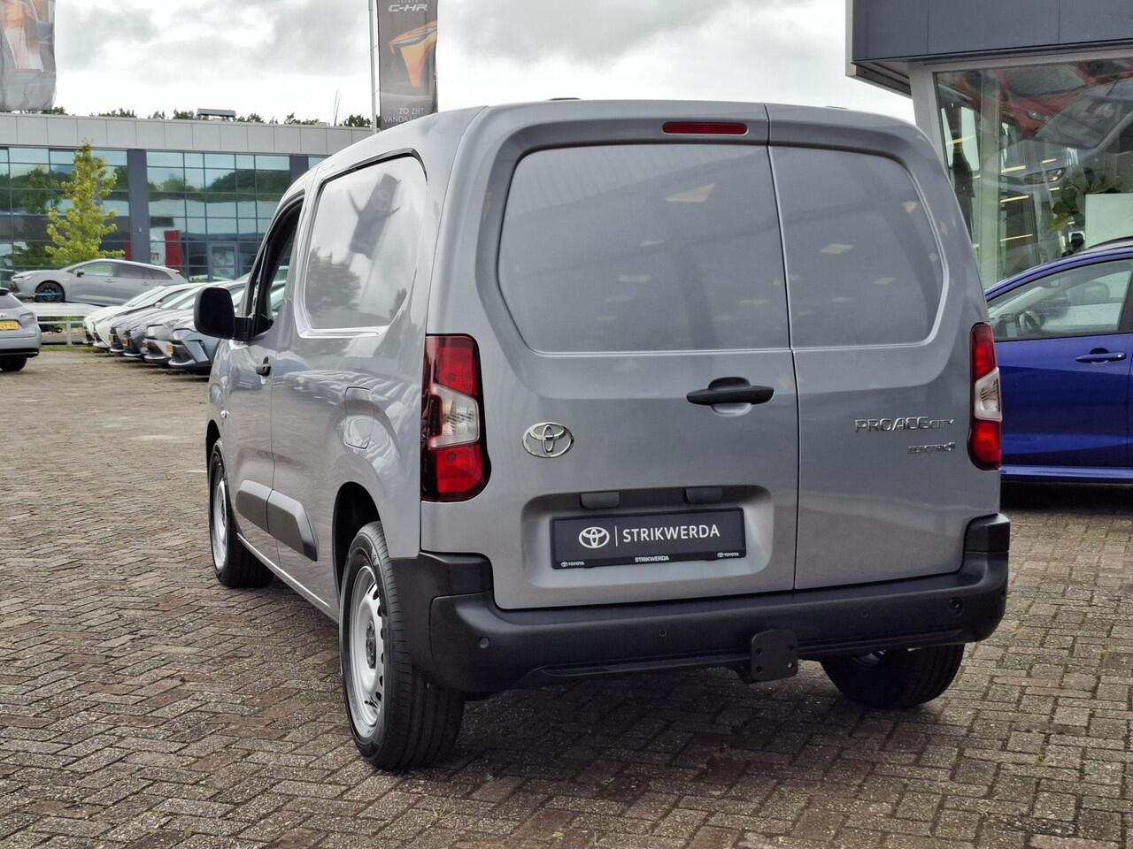 Toyota PROACE CITY Challenger 50 kWh