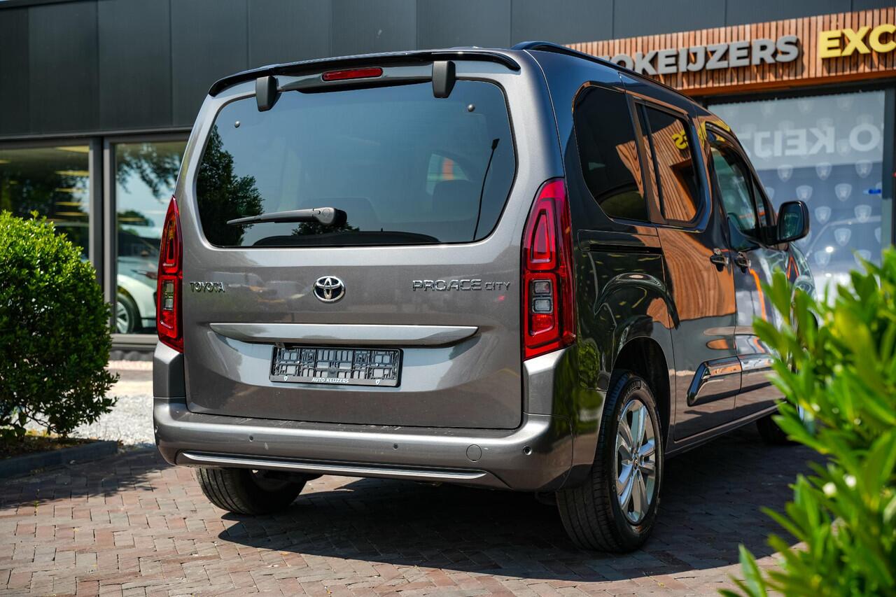 Toyota PROACE CITY Geel Kenteken 5 Persoons Automaat Navi