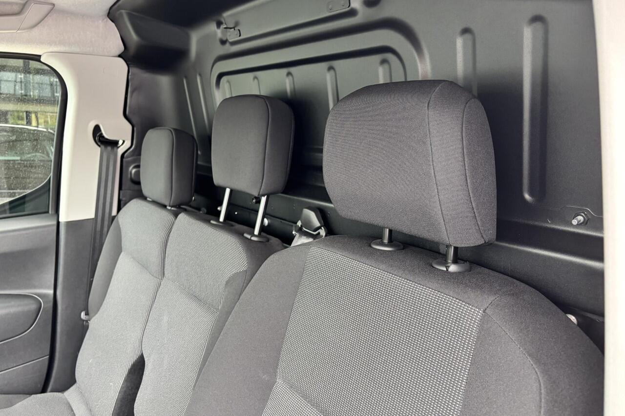 Toyota PROACE CITY Electric Challenger 50 kWh, Trekhaak, Apple carplay, Android auto, Snel leverbaar!