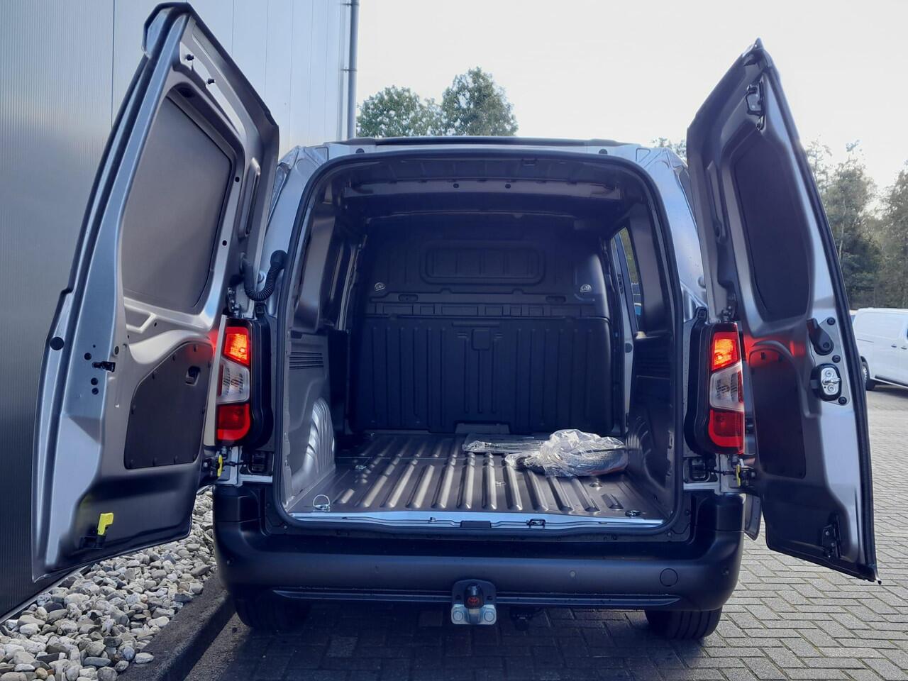 Toyota PROACE CITY Long|Electric-50kwh|Airco|Pdc|Cruise|Trekhaak| 2024 NOG FISCAAL VOORDEEL!!