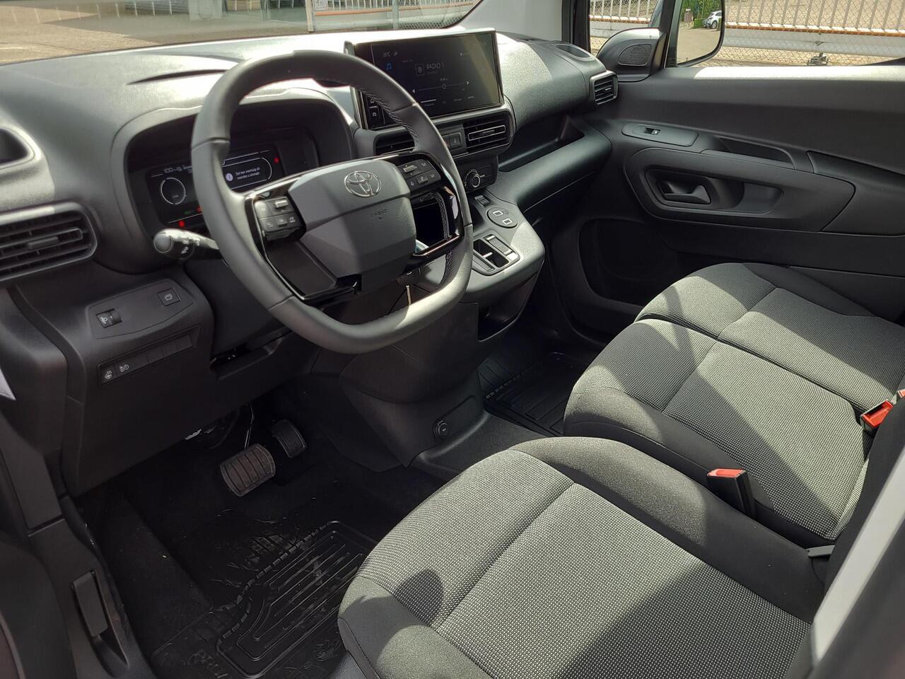 Toyota PROACE CITY Electric Live 50 kWh | DEMO VOORDEEL |