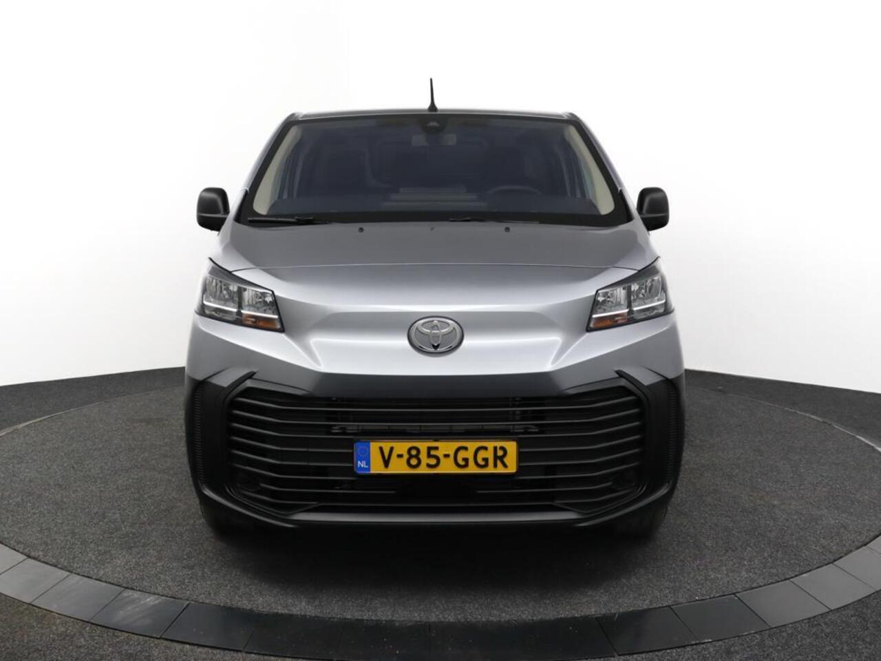 Toyota PROACE Electric Worker Challenger Extra Range L1 75 kWh Toyota PROACE Electric Worker Challenger Extra Range 75 kWh