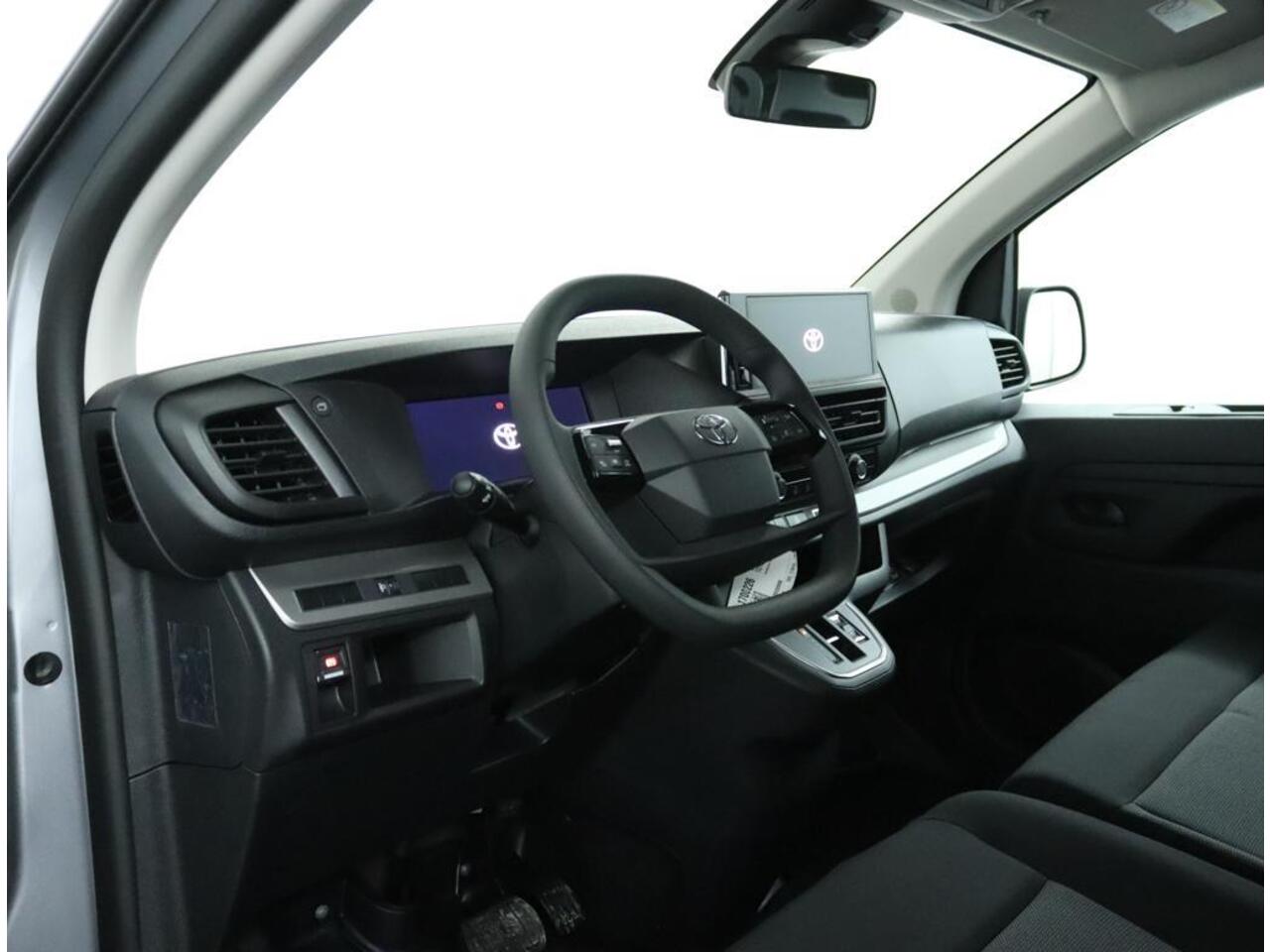 Toyota PROACE Electric Worker Challenger Extra Range L1 75 kWh Toyota PROACE Electric Worker Challenger Extra Range 75 kWh