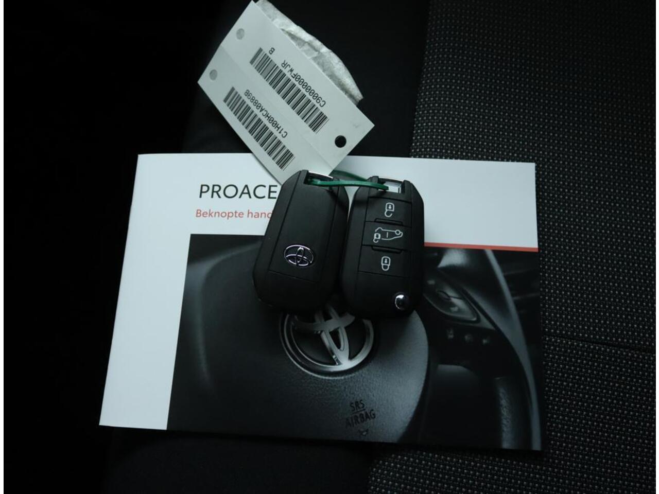 Toyota PROACE Electric Worker Challenger Extra Range L1 75 kWh Toyota PROACE Electric Worker Challenger Extra Range 75 kWh