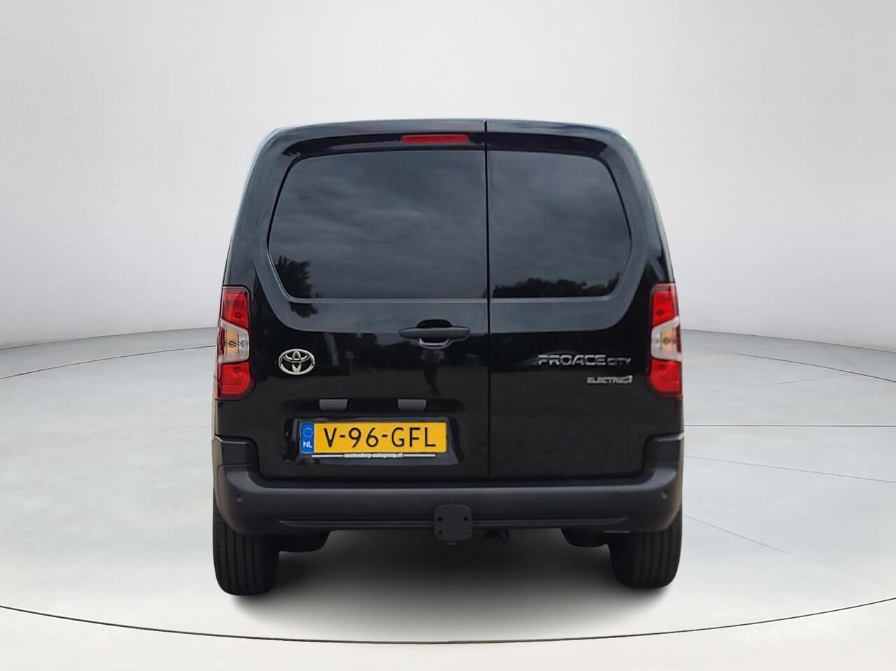 Toyota PROACE CITY Electric Live 50 kWh | DEMO VOORDEEL |