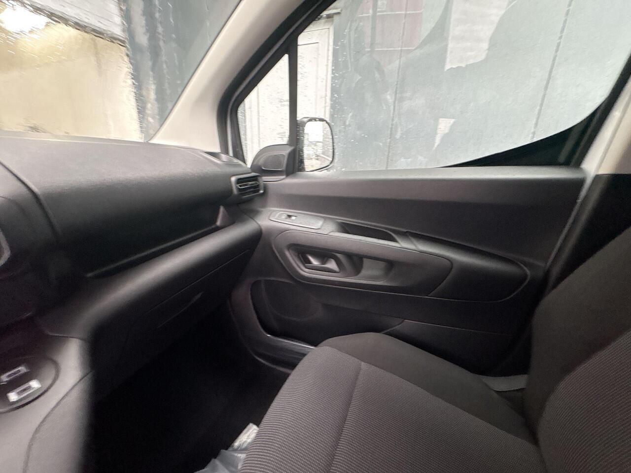 Toyota PROACE CITY 1.5 D-4D Challenger L2 Long | Nieuw | Rijklaar | Info: 06-11738929