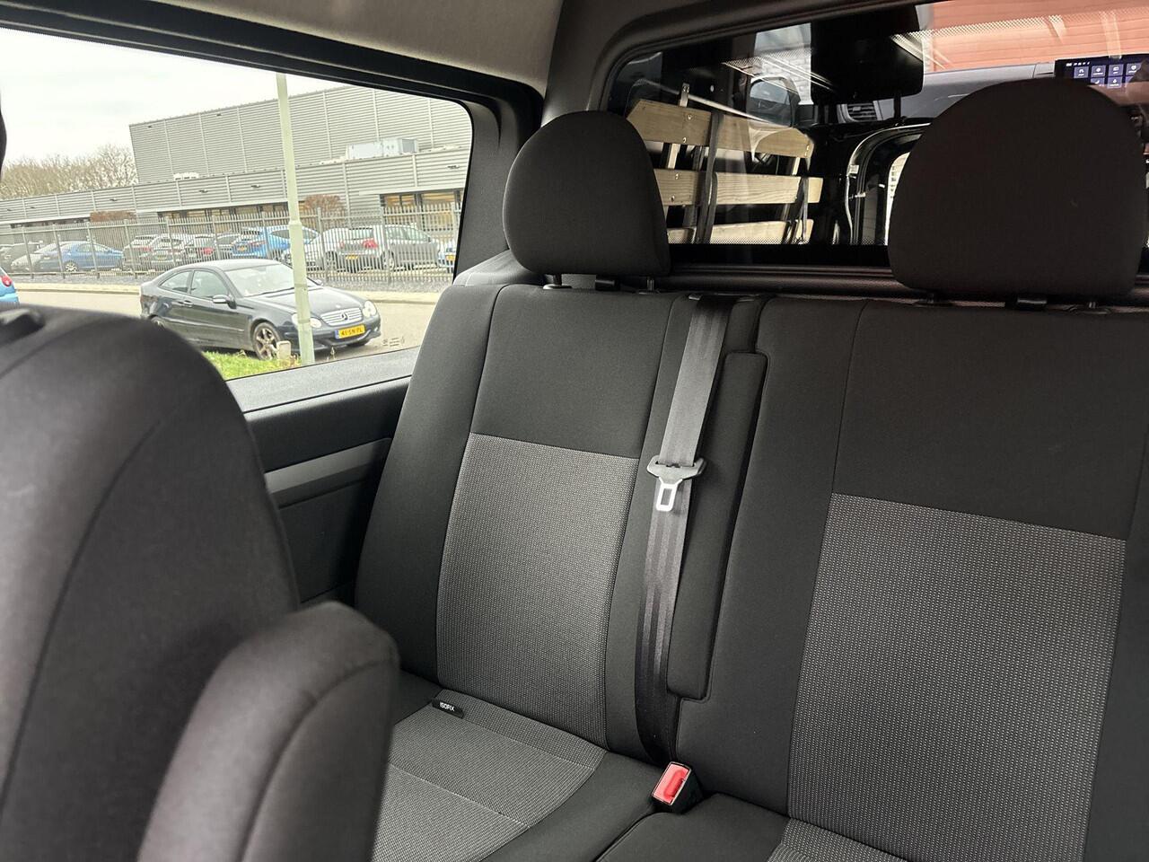 Toyota PROACE Worker 2.0 D-4D Professional DC Dubbel Cabine | Info: 06-11738929 | 145 pk | Automaat | LED |