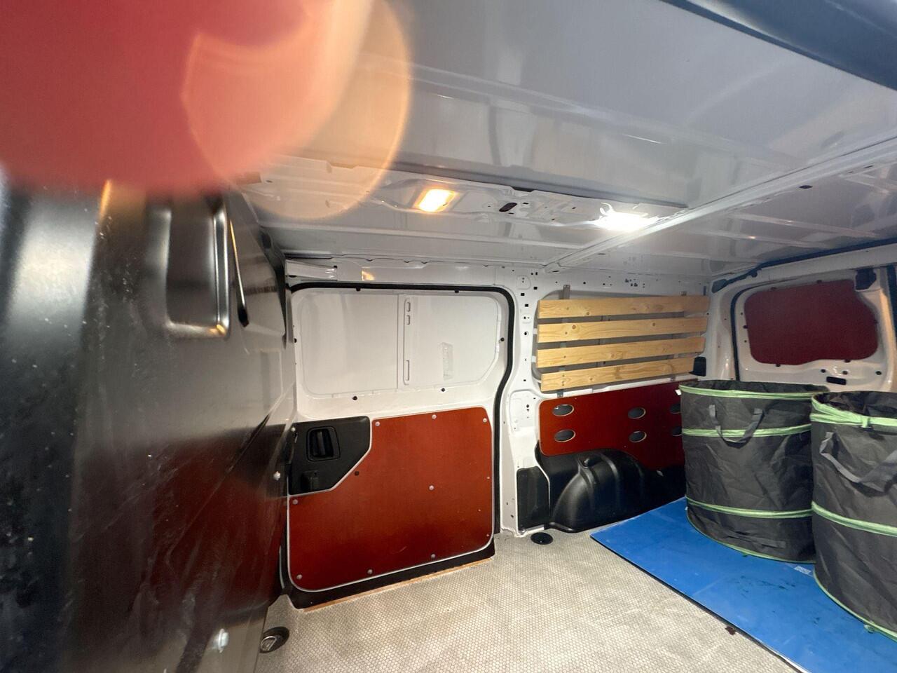 Toyota PROACE Worker 2.0 D-4D Live Long | Automaat | Dubbele schuifdeur | Info: 06-11738929