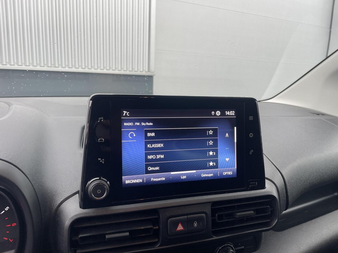 Toyota PROACE CITY 1.2 Turbo Live | Benzine | 1e eigenaar en Org NL | parkeersensoren voor/achter | 19.000 km |