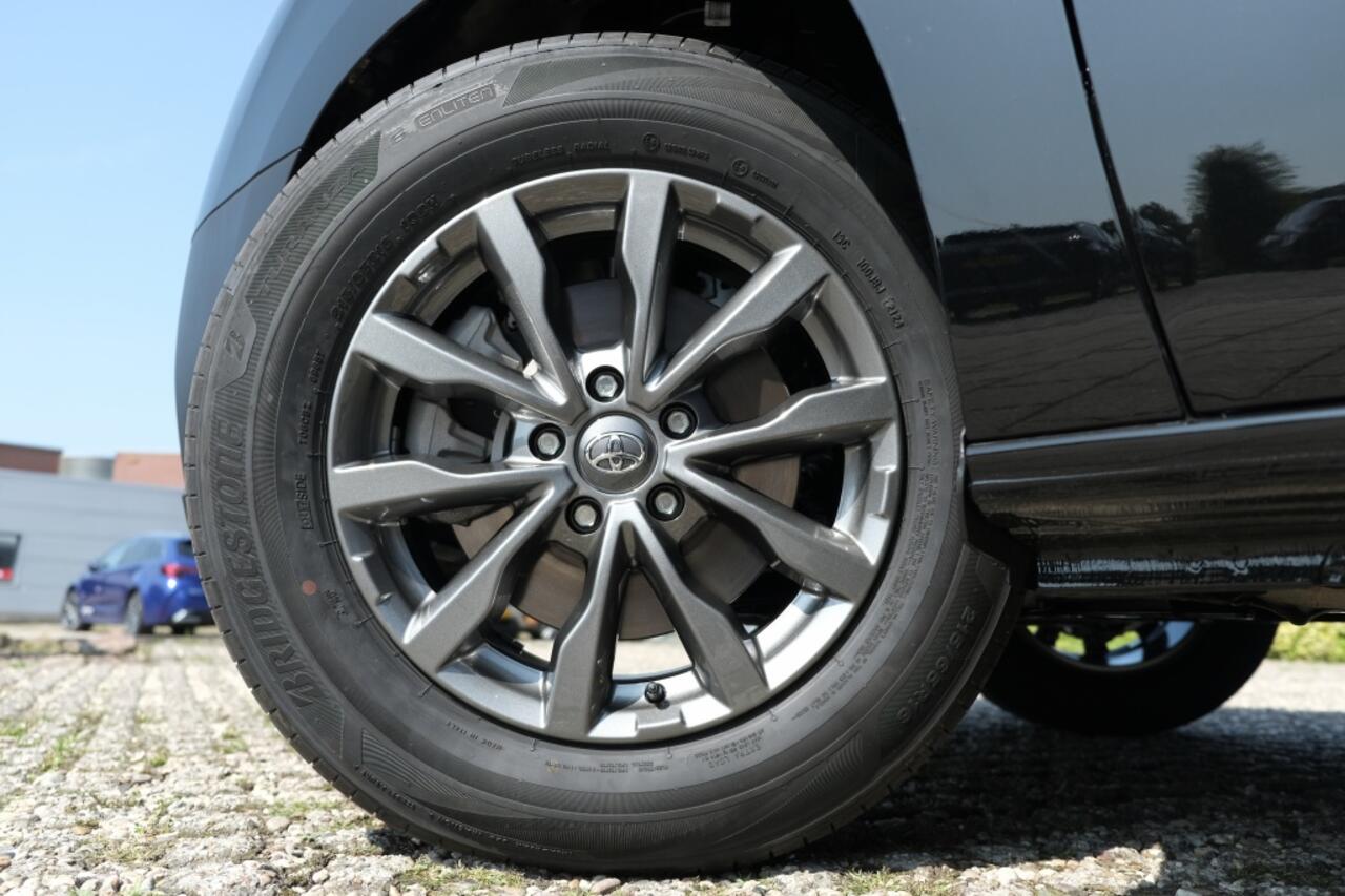 Toyota PROACE CITY Electric Challenger 50 kWh 136PK Automaat (INHOUD 3,3 M³) | 320 km Range