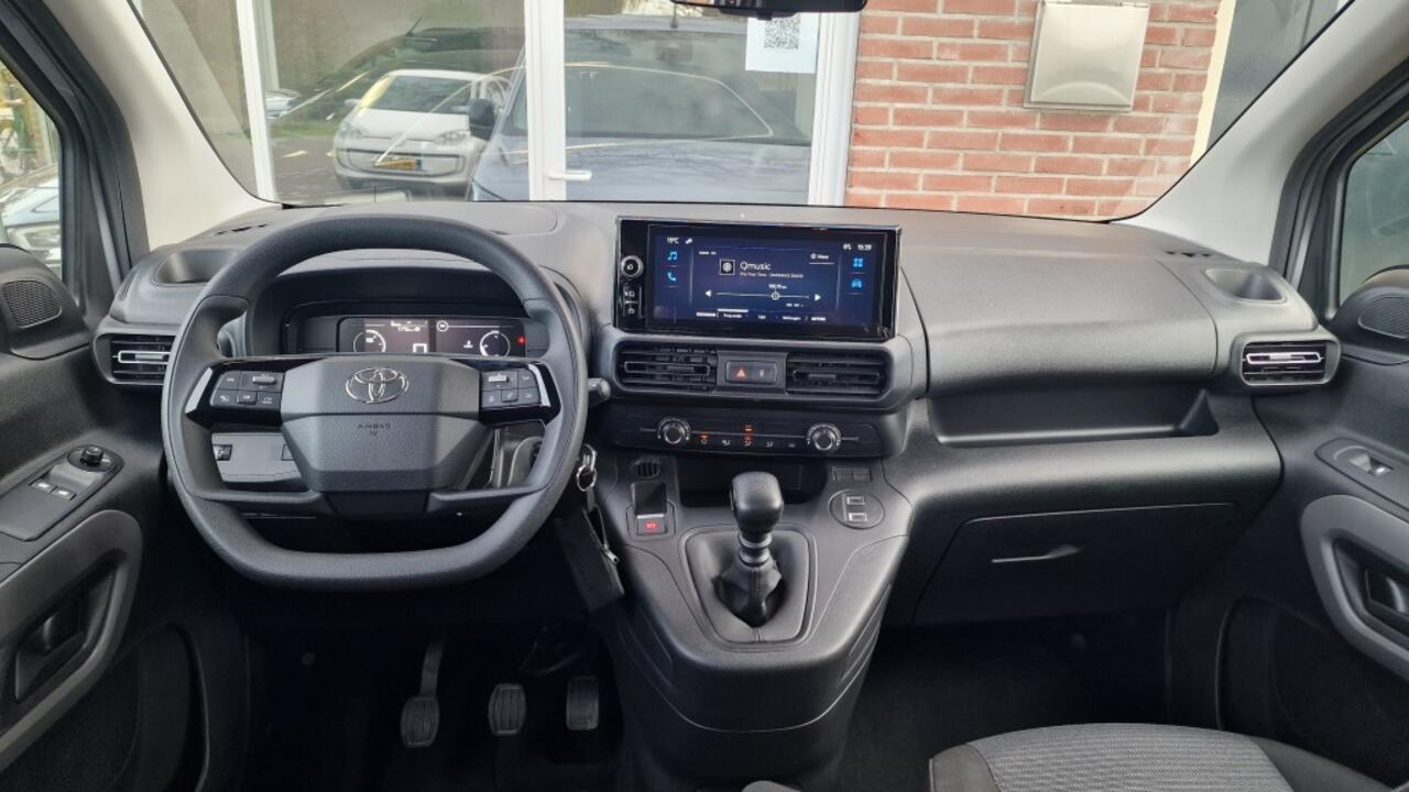 Toyota PROACE CITY Verso 1.2 Turbo Dynamic 5 Pers, PDC, Dealer auto
