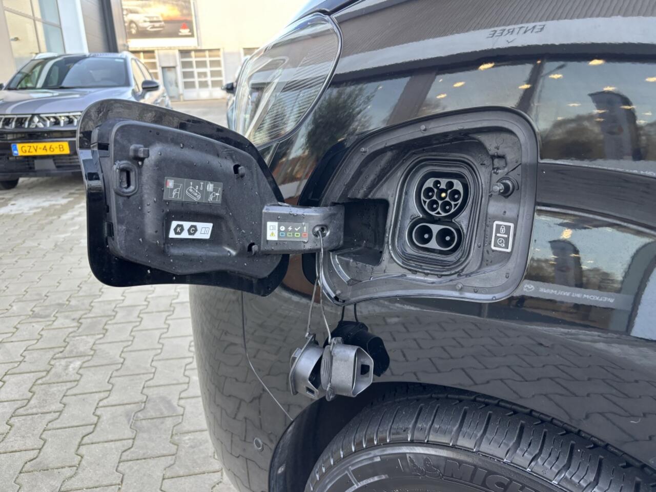 Toyota PROACE Electric Worker Professional 75 kWh | Betimmering | Lm Velgen