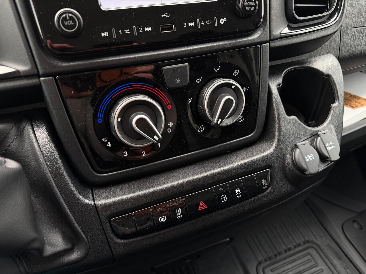 Toyota PROACE Max 2.2 D-4D L3H2 3.5t Challenger BPM VRIJ