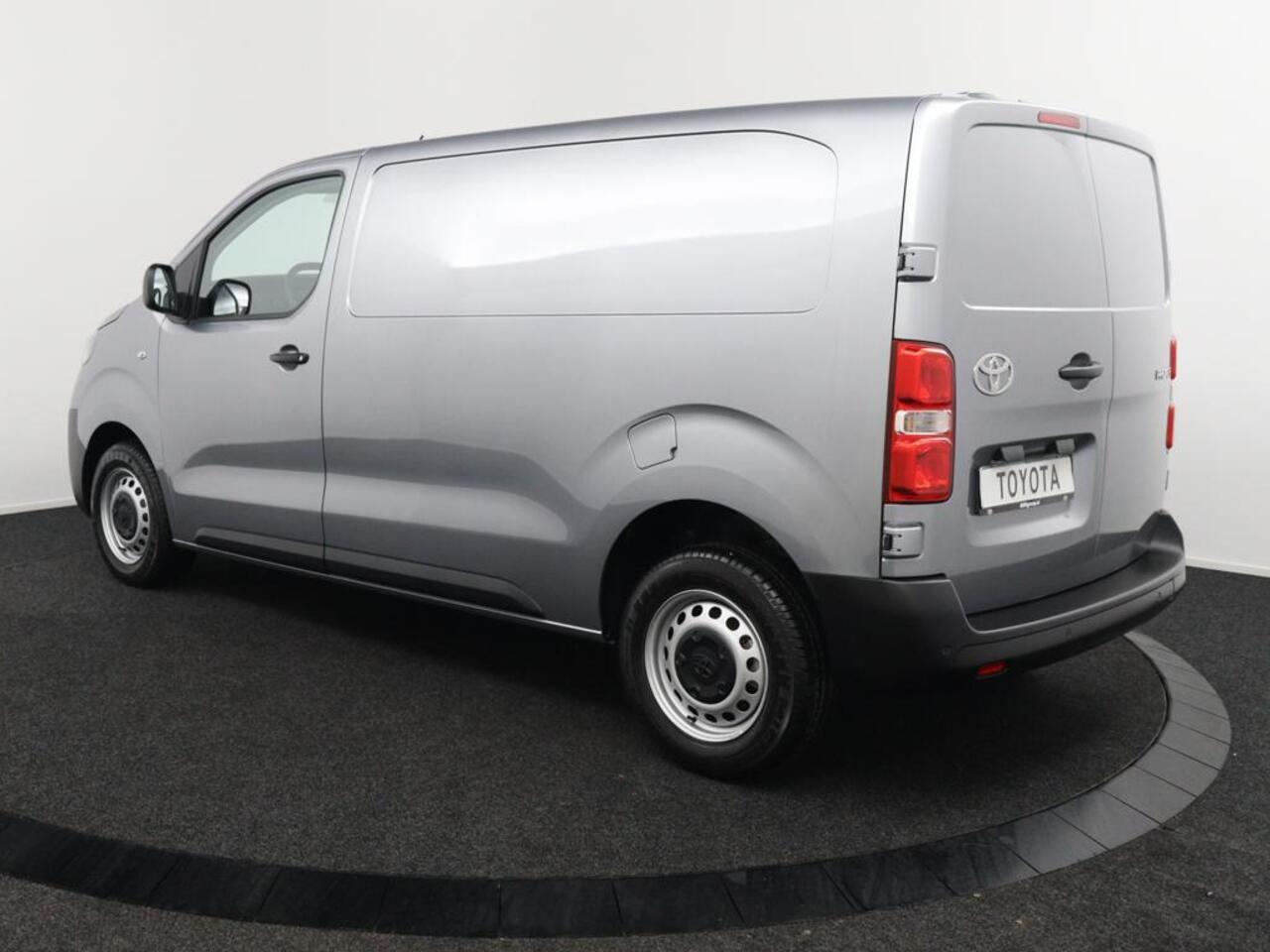 Toyota PROACE Worker 2.0 D-4D L1 Challenger Toyota PROACE Worker 2.0 D-4D Challenger | 10 jaar fabrieksgarantie |
