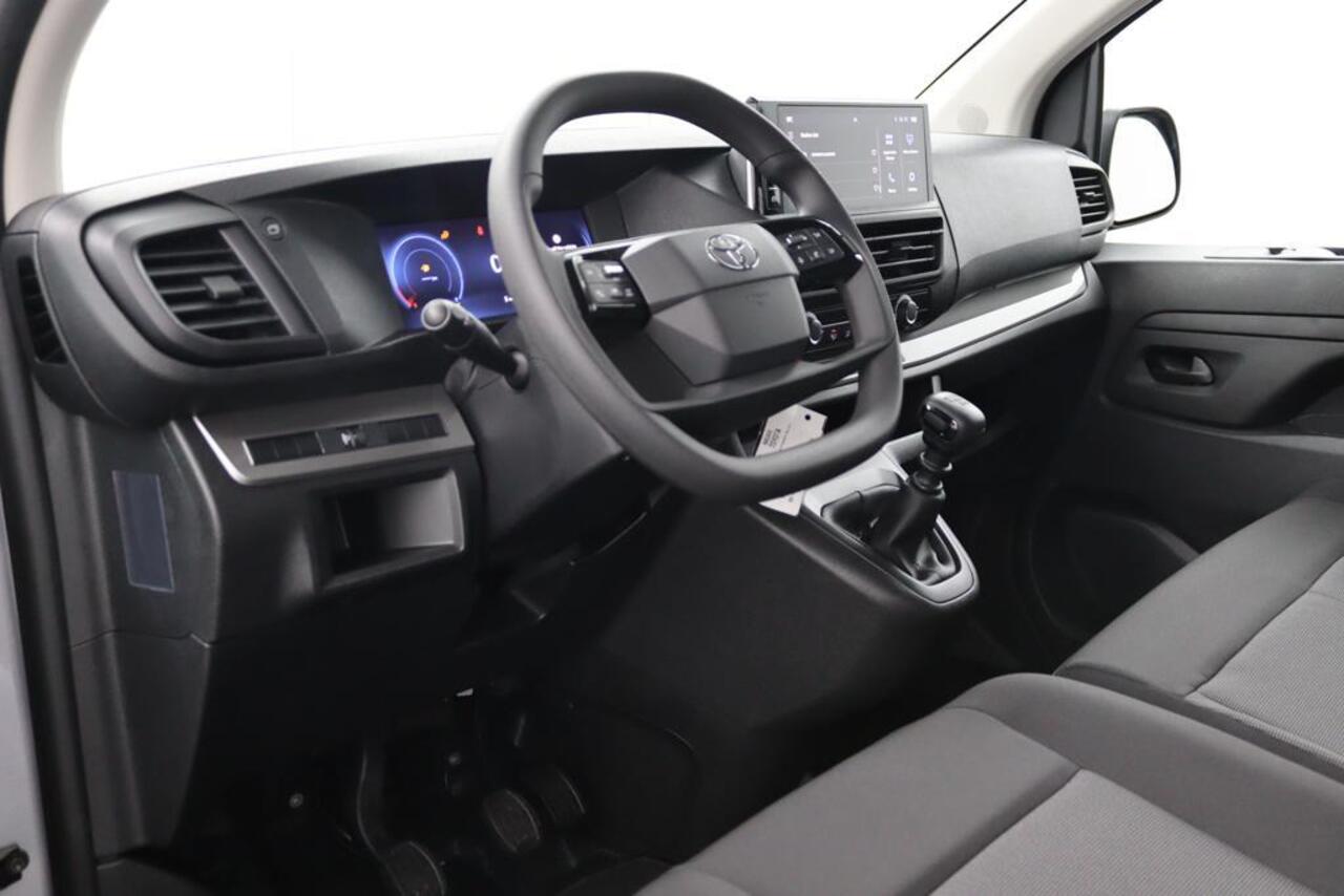 Toyota PROACE Worker 2.0 D-4D L1 Challenger Toyota PROACE Worker 2.0 D-4D Challenger | 10 jaar fabrieksgarantie |