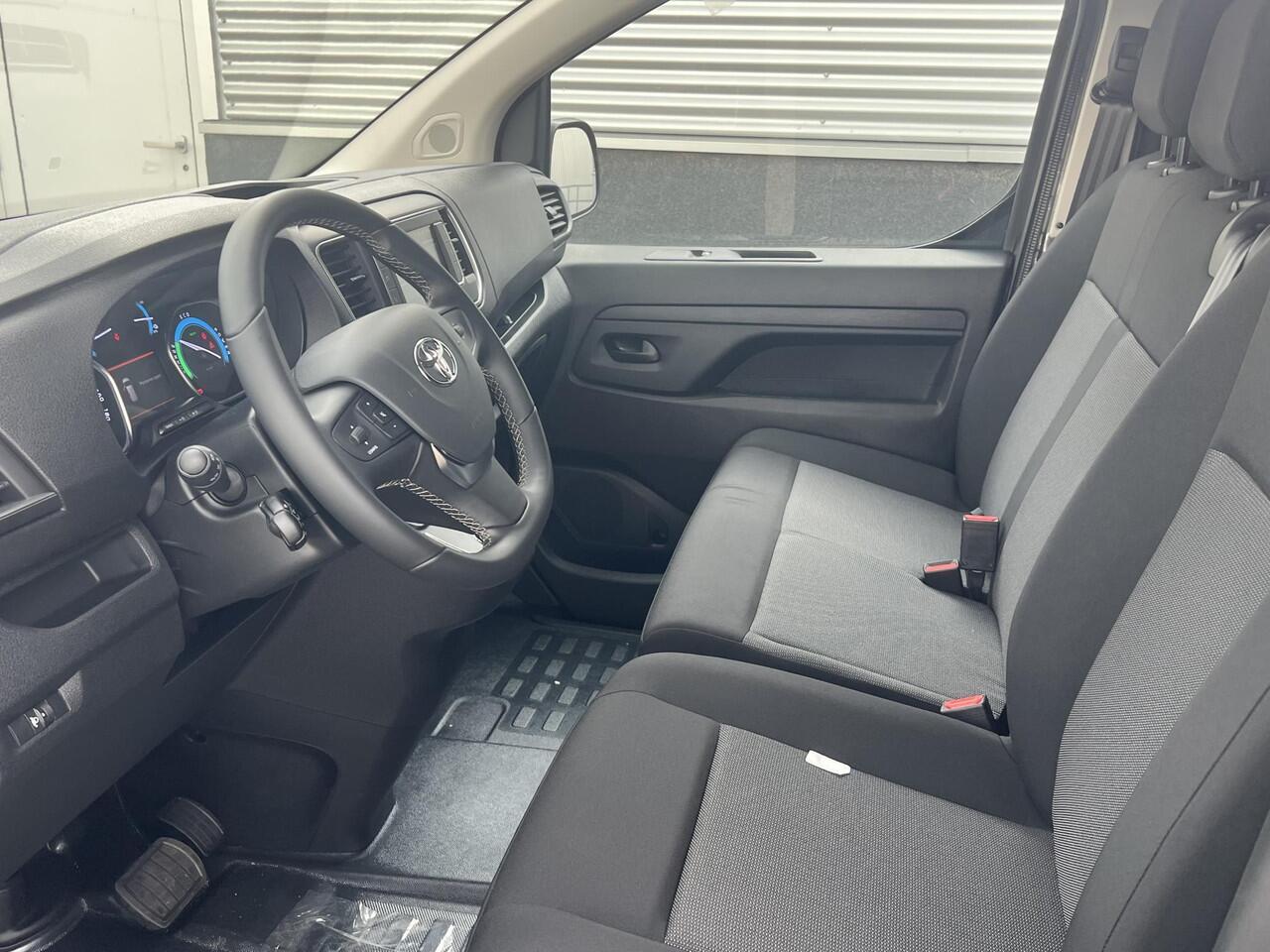 Toyota PROACE Electric Worker Professional Extra Range Long 75 kWh Nieuw Uit voorraad leverbaar