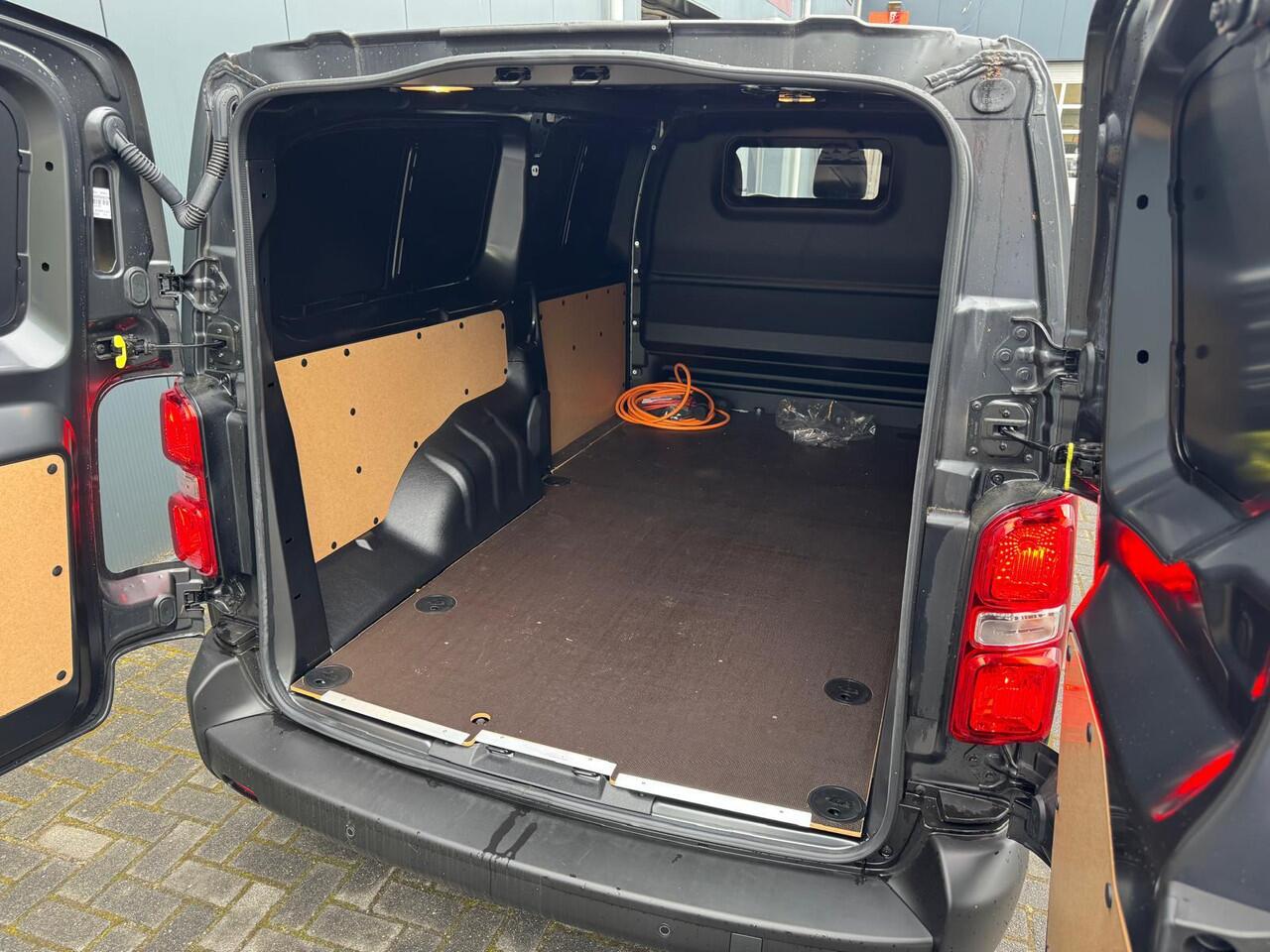 Toyota PROACE Electric Worker Challenger Extra Range Long L2 75 kWh