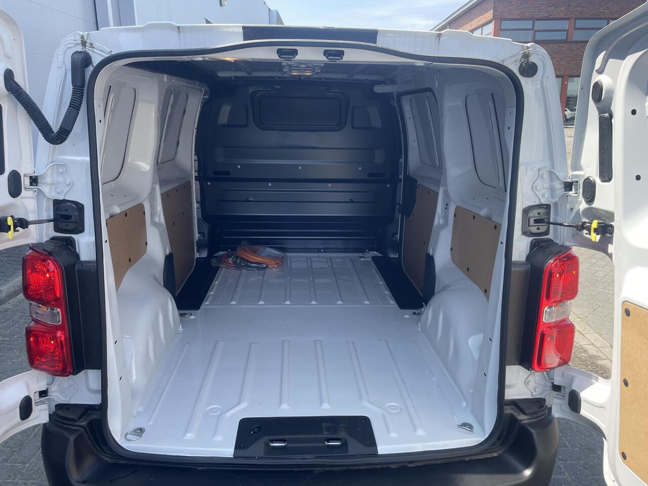 Toyota PROACE Electric Worker Challenger Extra Range L1 75 kWh | Nieuwe model | Rijklaar prijs