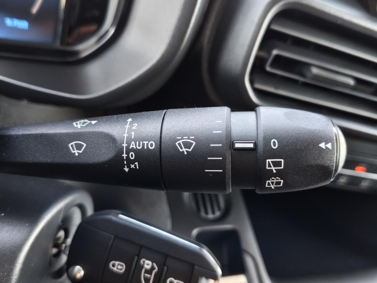 Toyota PROACE CITY Electric Navigator L2 50 kWh | 3-Fase | Navi | Android Auto, Apple carp