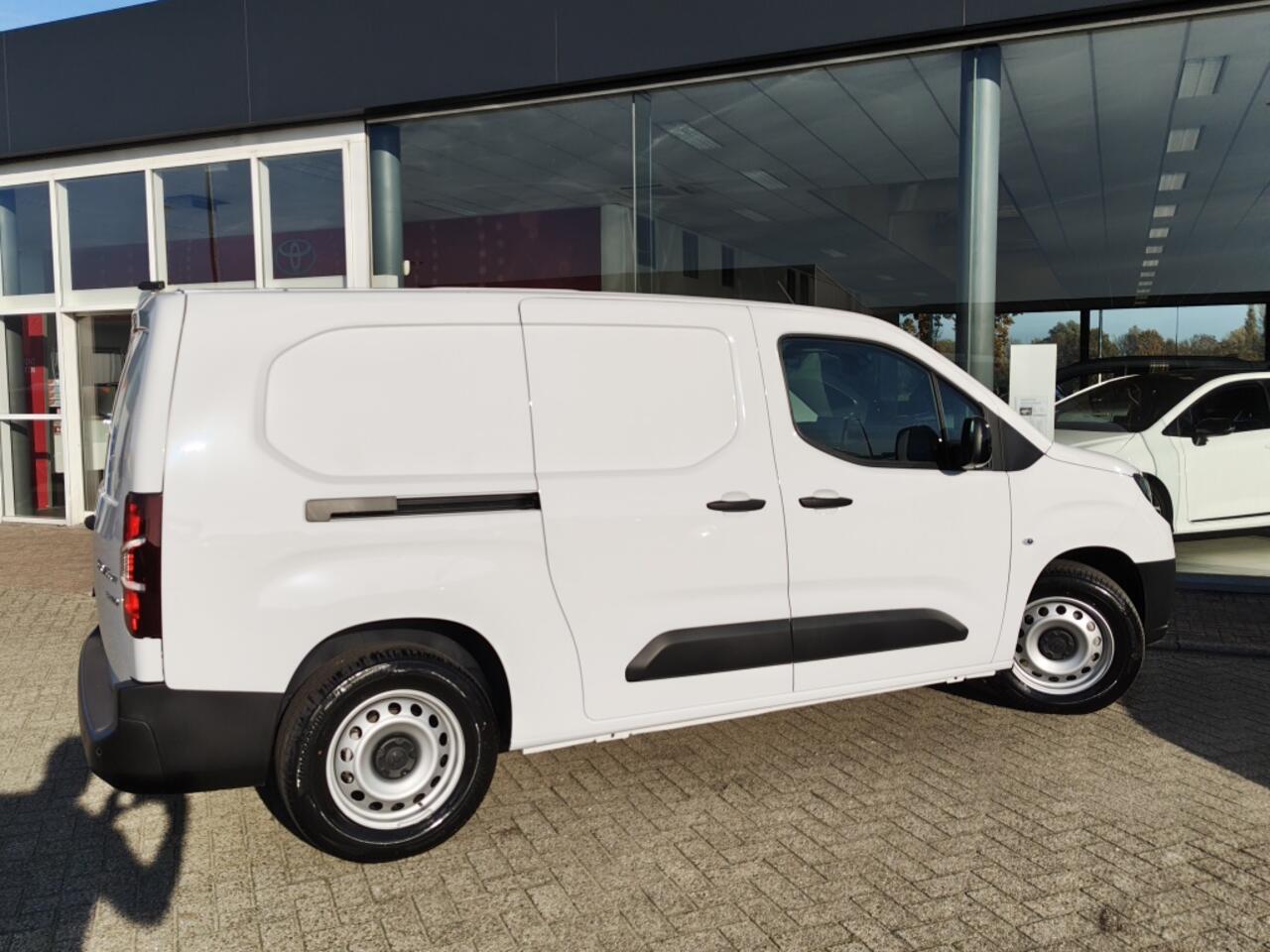 Toyota PROACE CITY Electric Navigator L2 50 kWh | 3-Fase | Navi | Android Auto, Apple carp