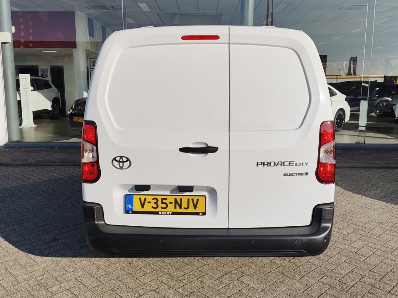 Toyota PROACE CITY Electric Navigator L2 50 kWh | 3-Fase | Navi | Android Auto, Apple carp