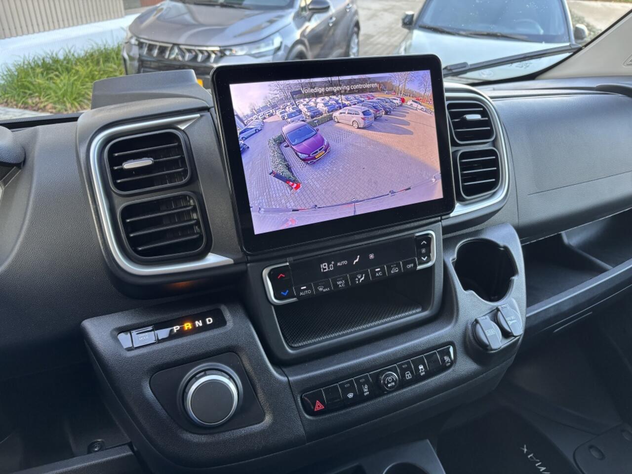 Toyota PROACE Max Elec 3.5t L3H2 Navigator 110KWH Trekgewicht 2400 kg