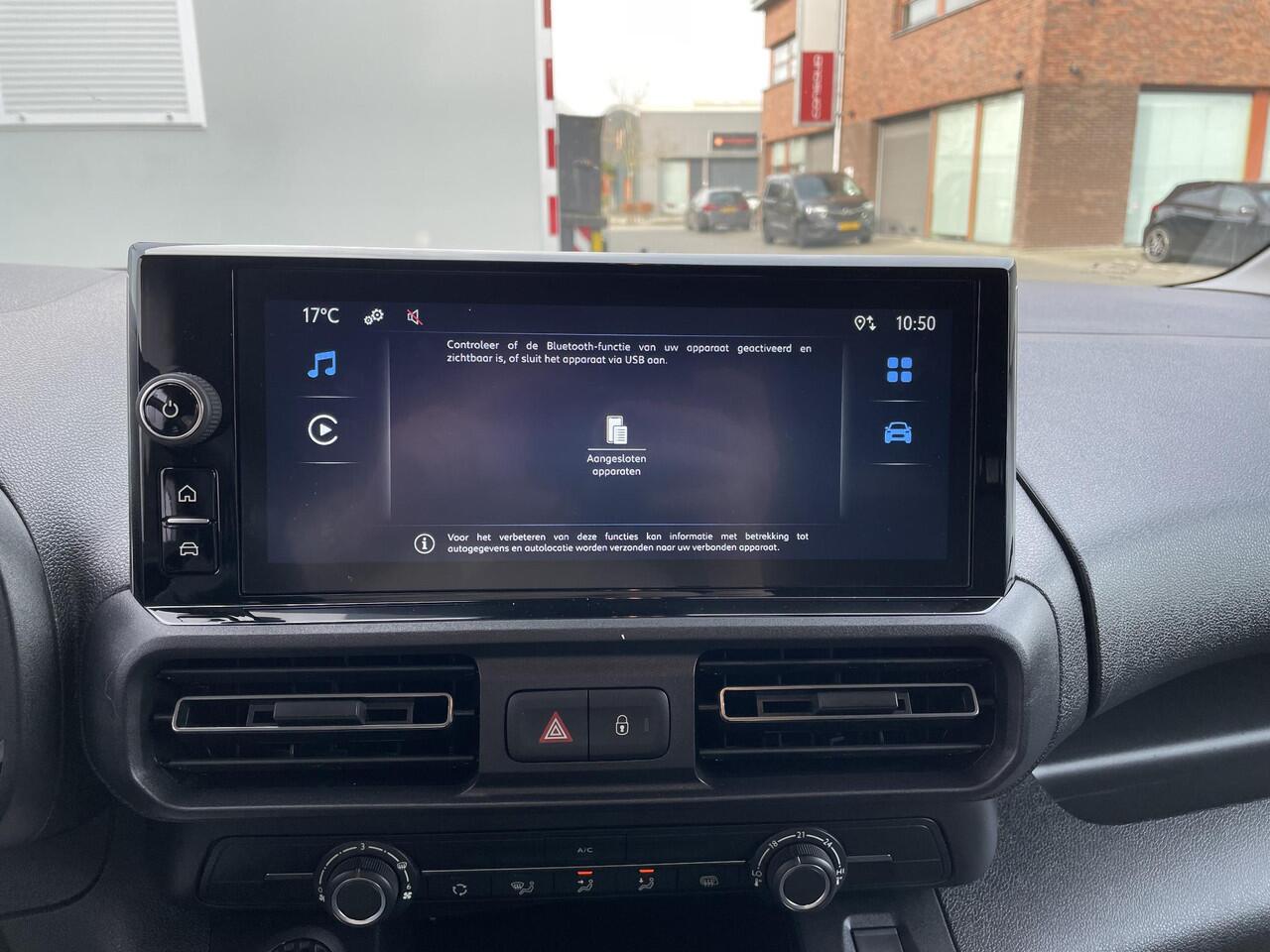 Toyota PROACE CITY Electric Challenger 50 kWh | nieuw geregistreerd | 50 Km | Apple/Android navigatie |