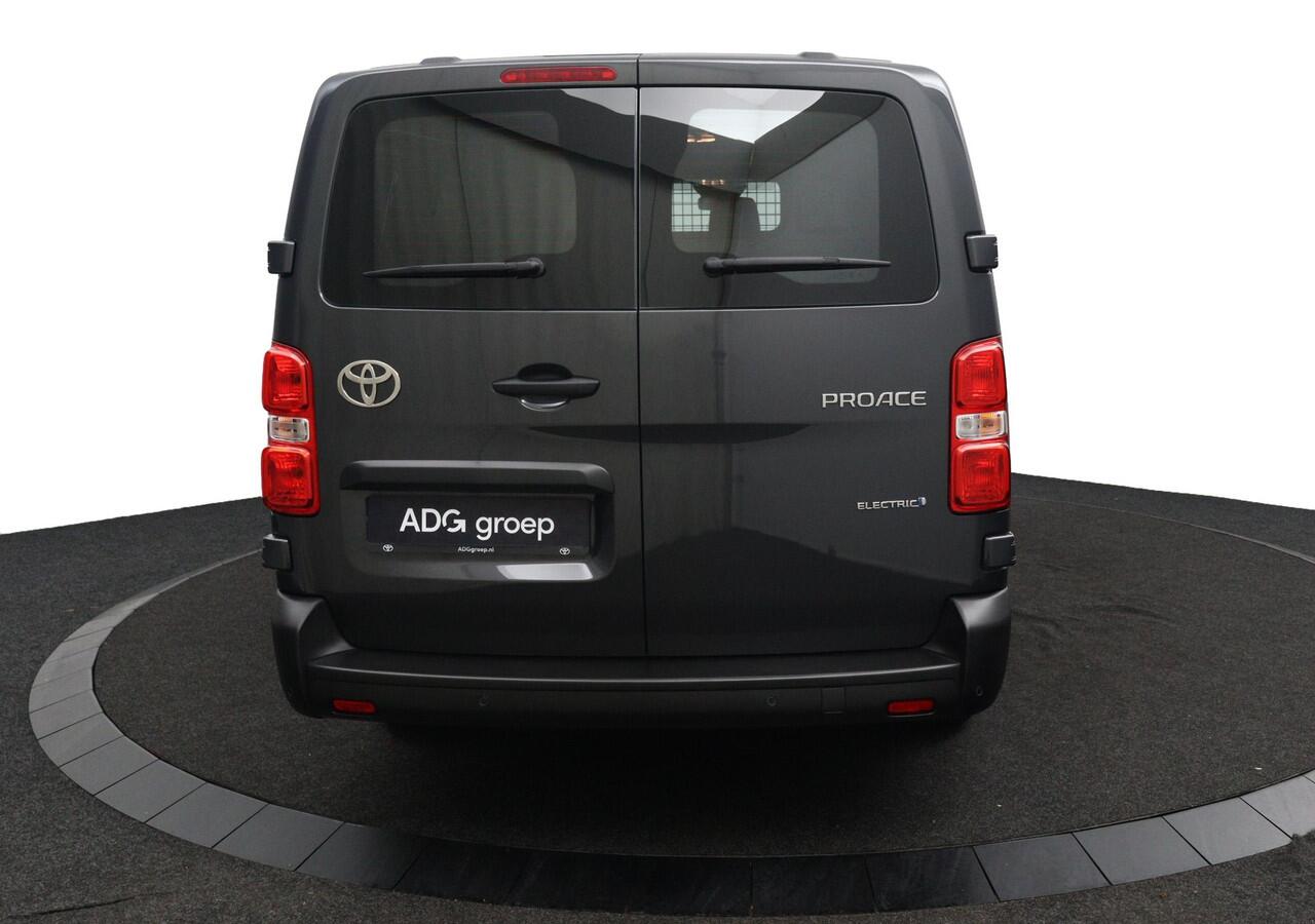 Toyota PROACE Electric Long Worker 75kWh Standaard laadvermogen Electric Navigator met Bank