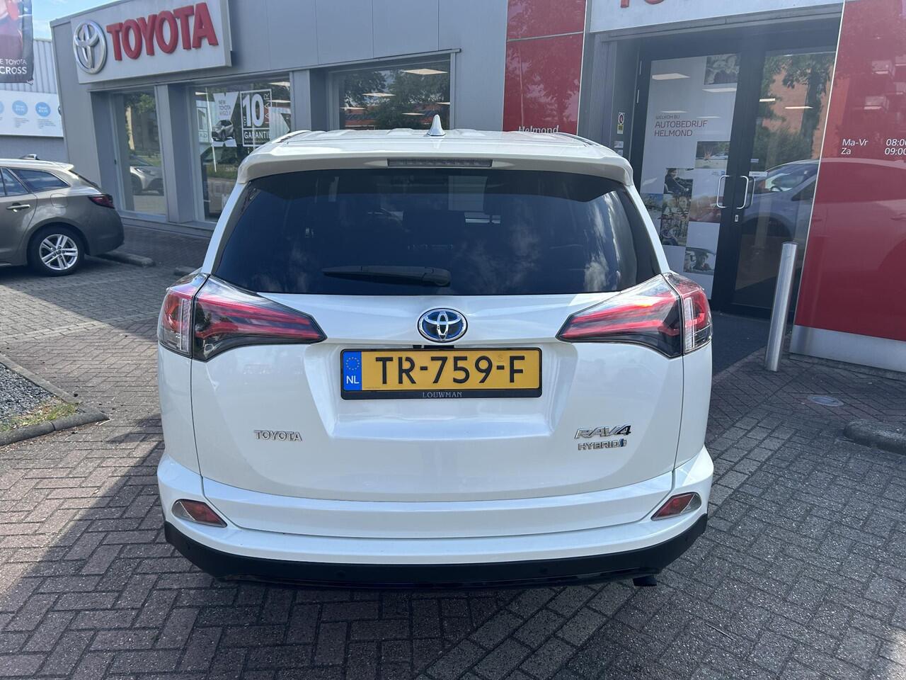 Toyota RAV4 2.5 Hybrid Black Edition