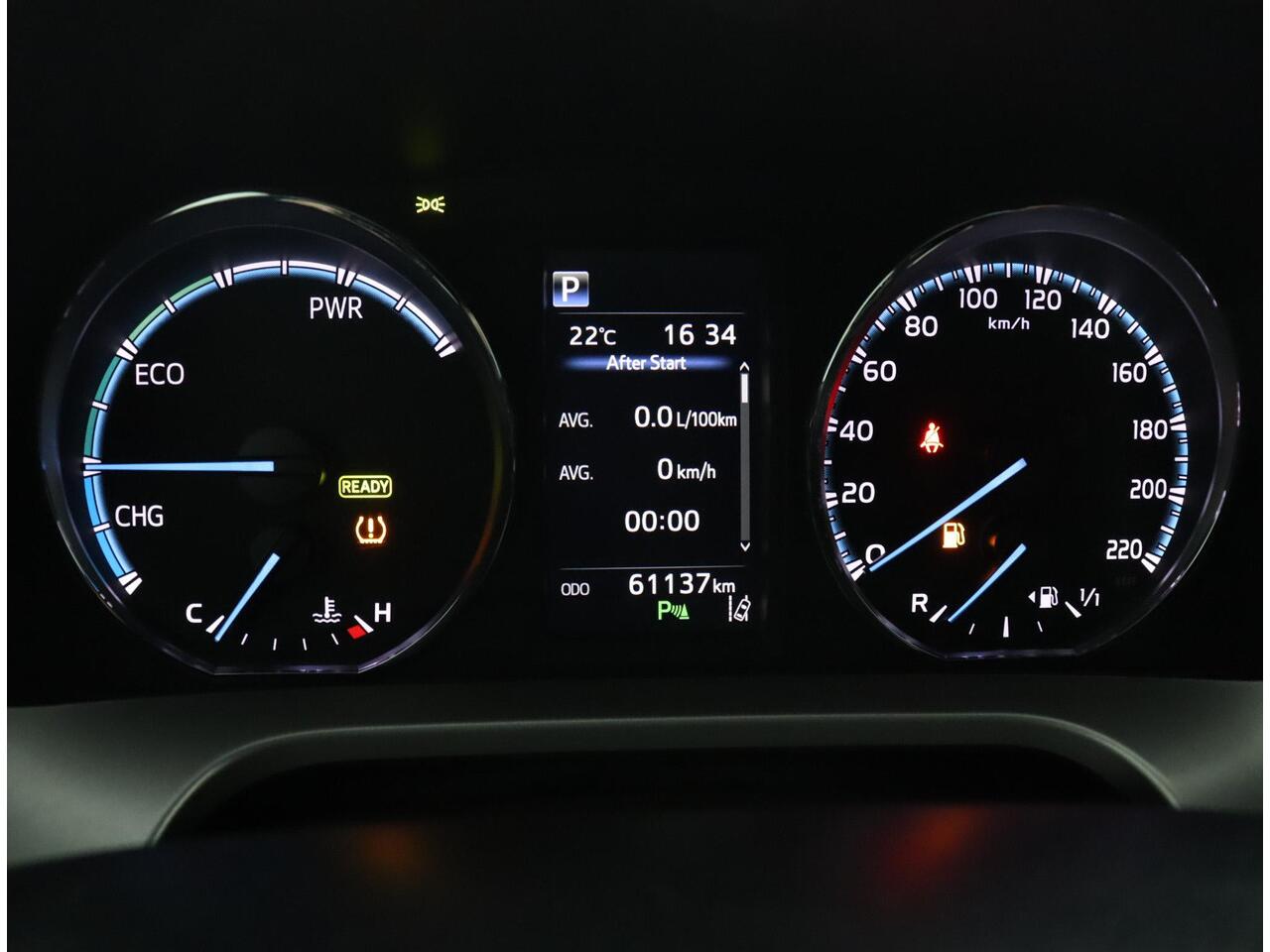 Toyota RAV4 2.5 Hybrid AWD Black Edition | Navigatie | ACC | 1650 kg. Trekgewicht! |