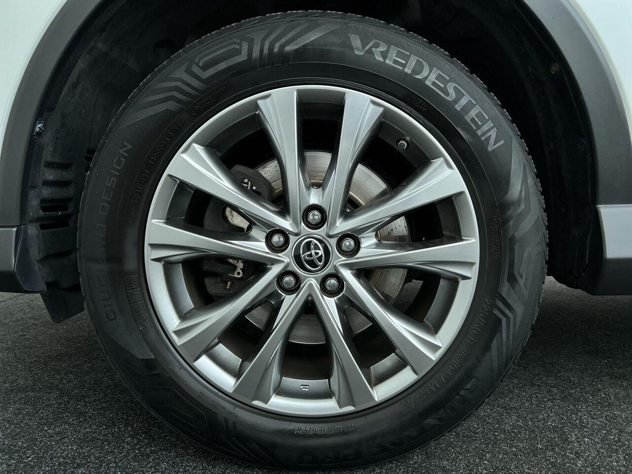 Toyota RAV4 2.5 Hybrid Style