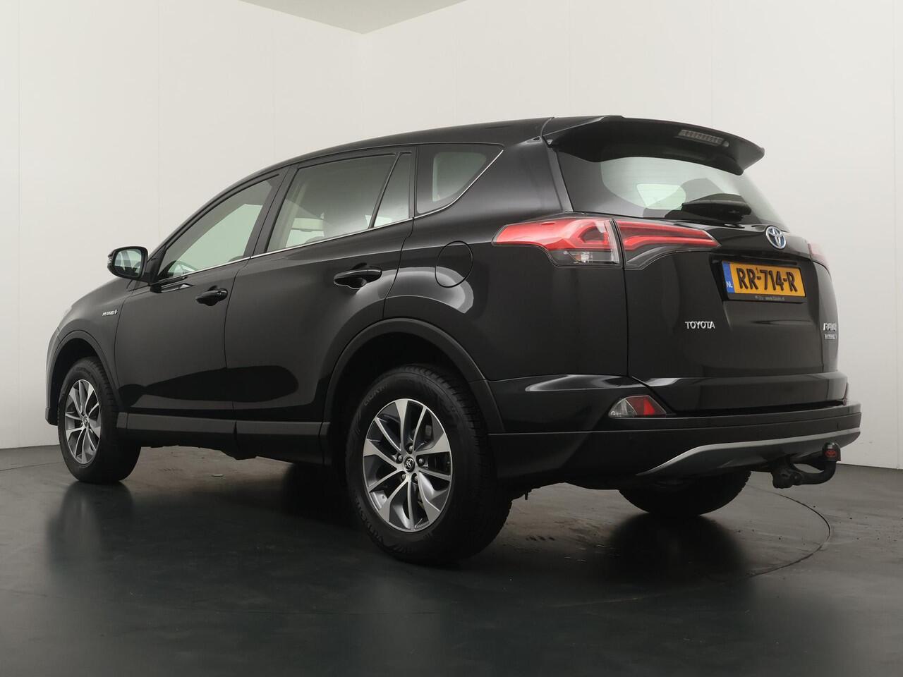 Toyota RAV4 2.5 Hybrid Dynamic - Navigatie - Climate Controle - Trekhaak - Stoelverwarming