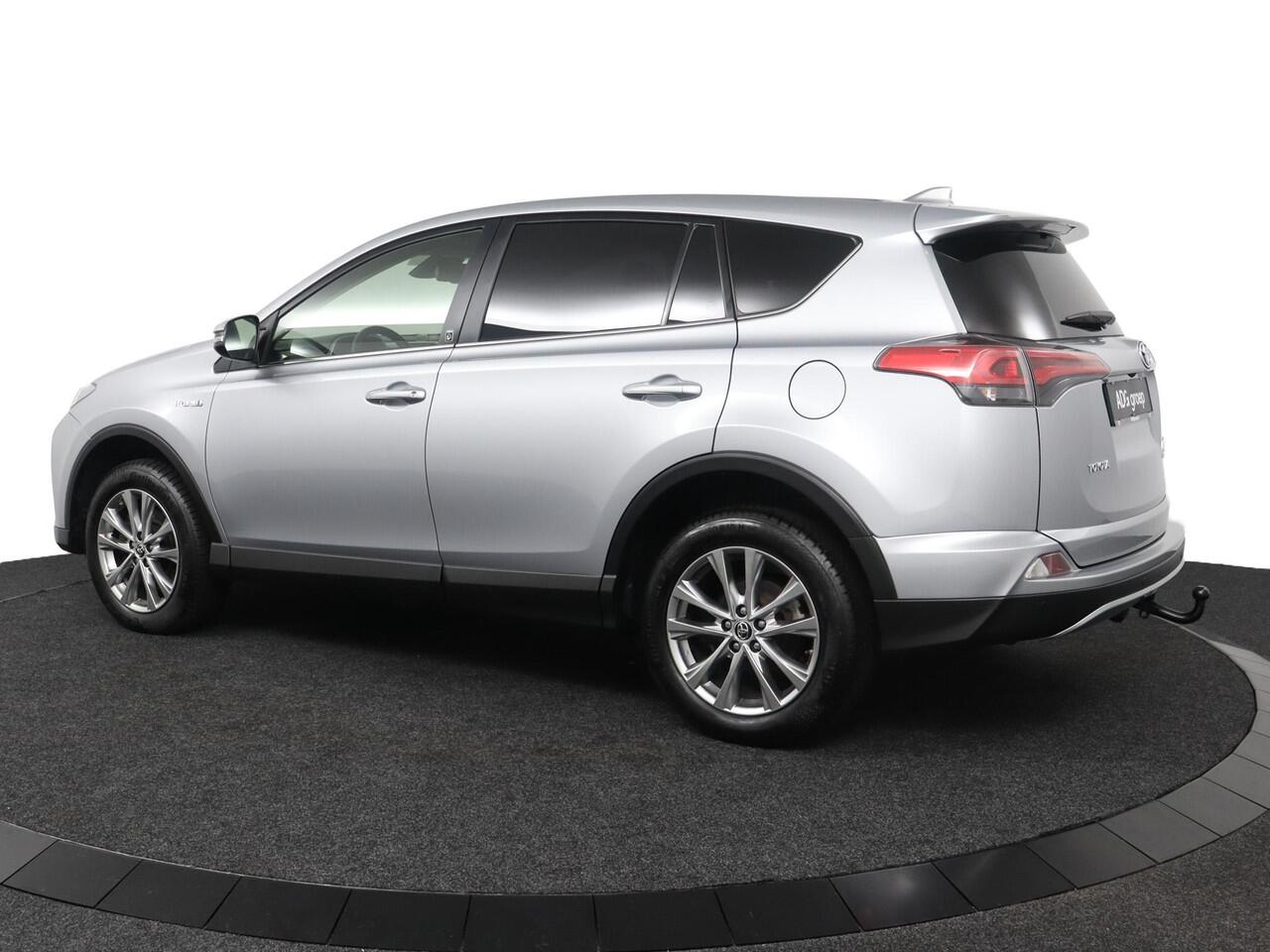 Toyota RAV4 2.5 Hybrid AWD Energy Limited | Trekhaak | Parkeersensoren | Stoel/Stuurverwarming | Navigatie |