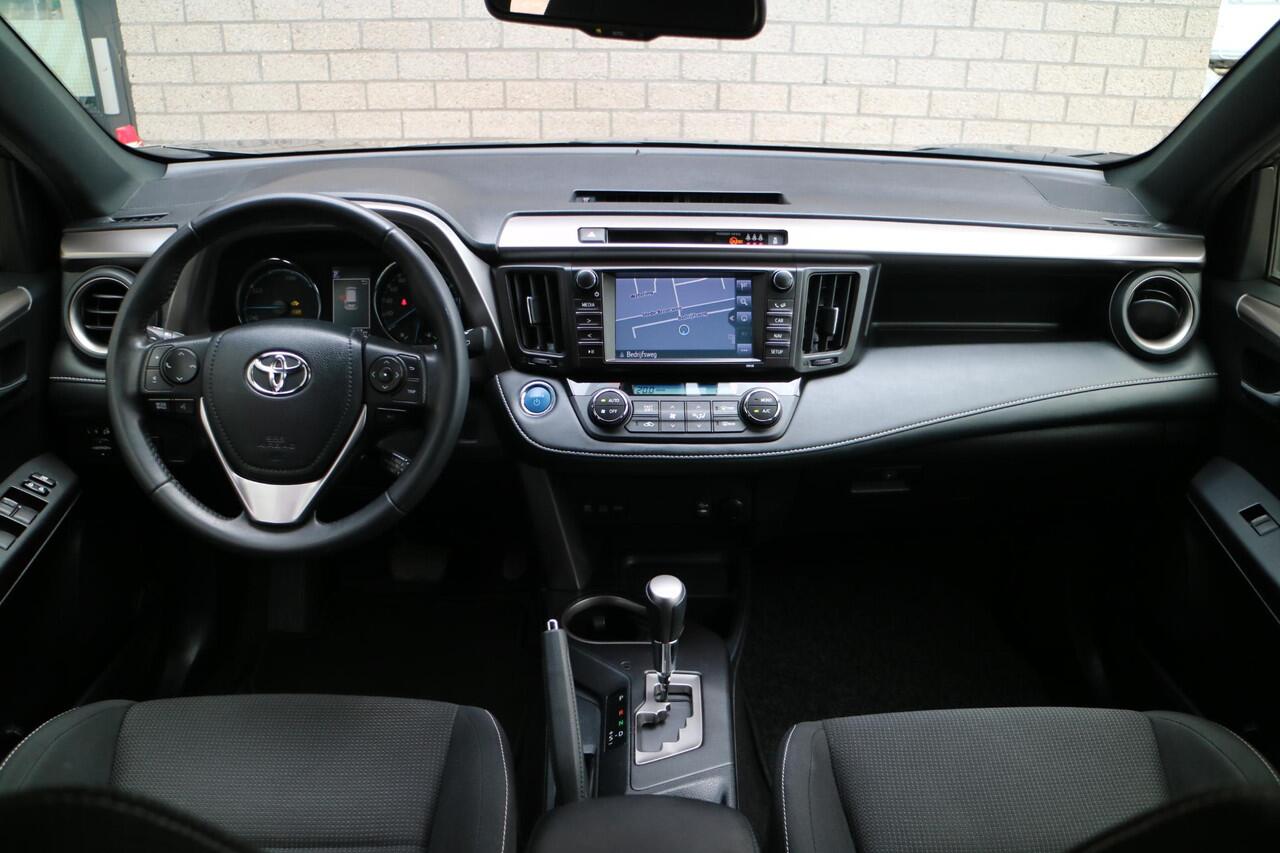 Toyota RAV4 2.5 Hybrid Dynamic | Navi | Camera | LED |