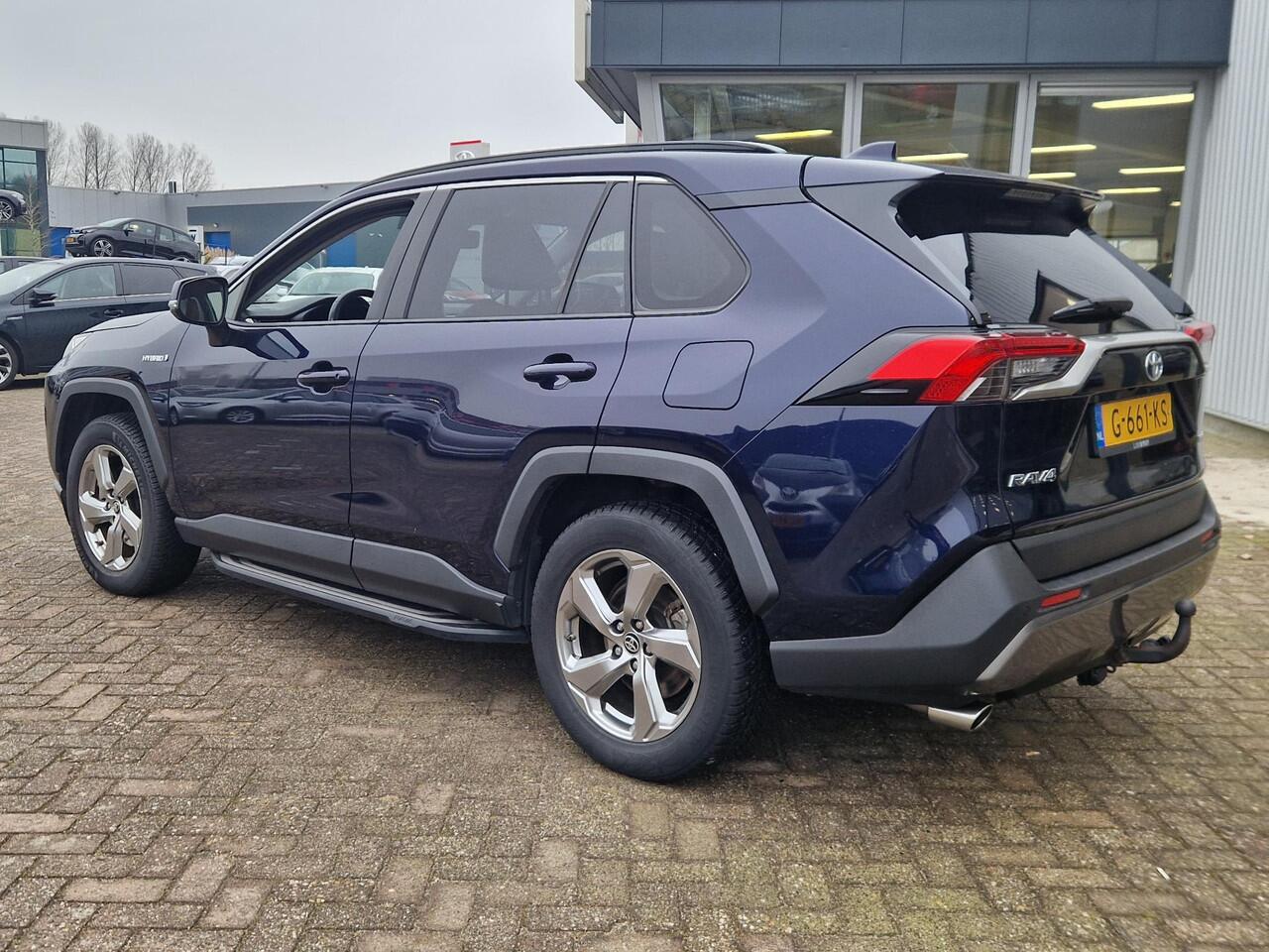 Toyota RAV4 2.5 Hybrid Style