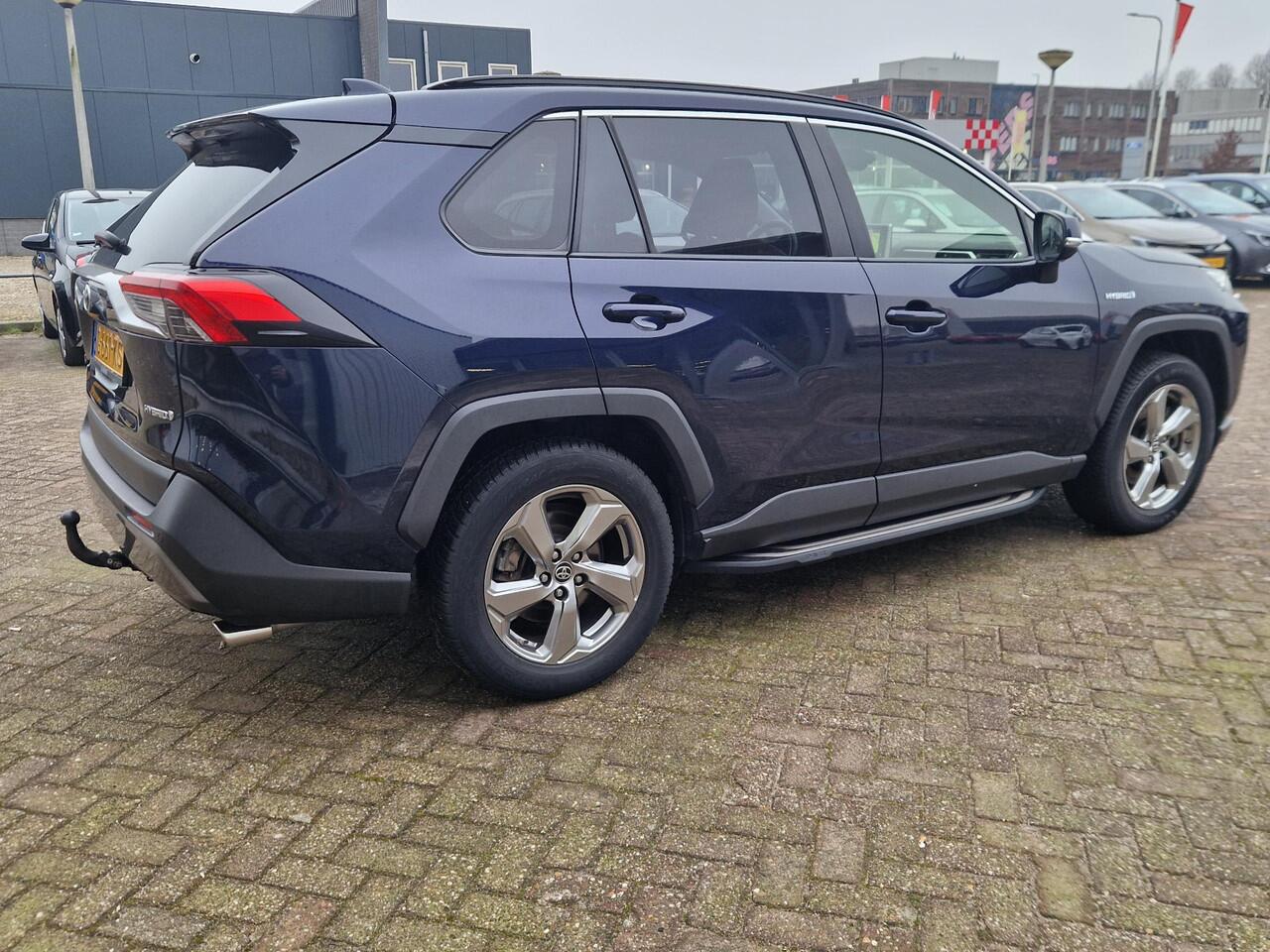 Toyota RAV4 2.5 Hybrid Style