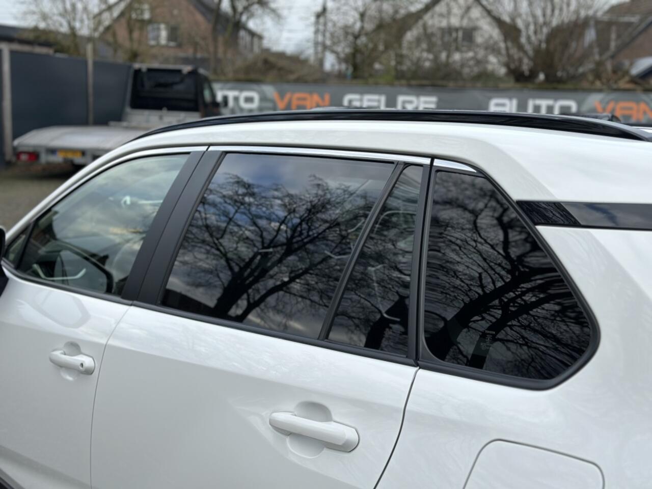 Toyota RAV4 2.5 Hybrid 1e Eigenaar*Dealer O.H.*Navi* Camera*Stuur&Stoelvw*Cr