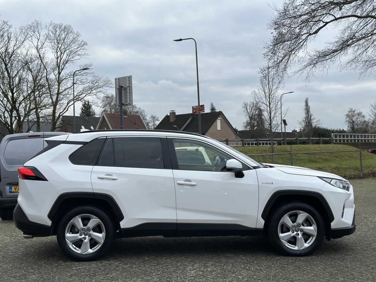 Toyota RAV4 2.5 Hybrid 1e Eigenaar*Dealer O.H.*Navi* Camera*Stuur&Stoelvw*Cr