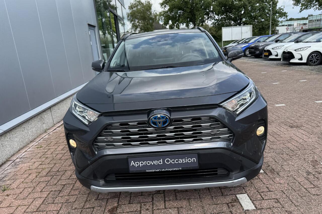 Toyota RAV4 2.5 Hybrid AWD Executive Lederen bekleding, Dodehoekdetectie, Seat memory, JBL, Stoelverwarming, Achteruitrijcamera,