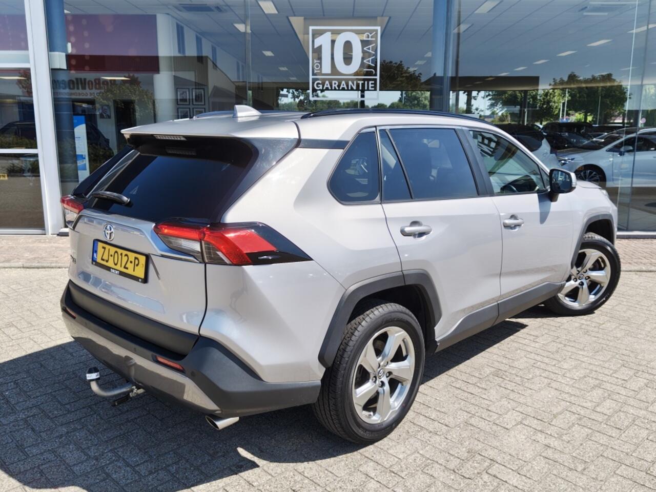 Toyota RAV4 2.0 VVT-iE Dynamic | 1500kg. Trekgew. | Trekhaak | Navi | Sensor