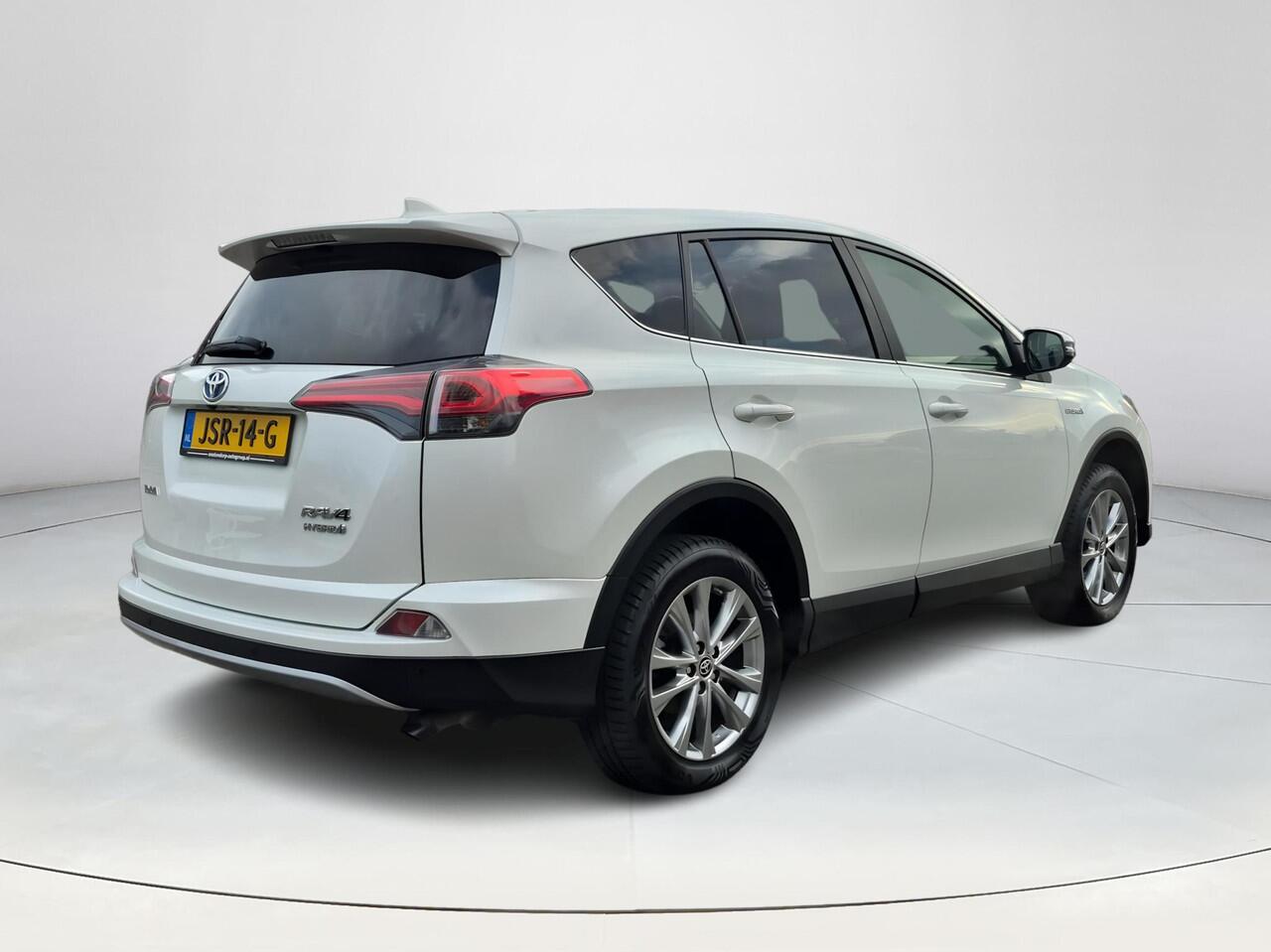 Toyota RAV4 2.5 Hybrid AWD Executive | Navigatie | 360 graden camera | Leder | Schuif-kanteldak