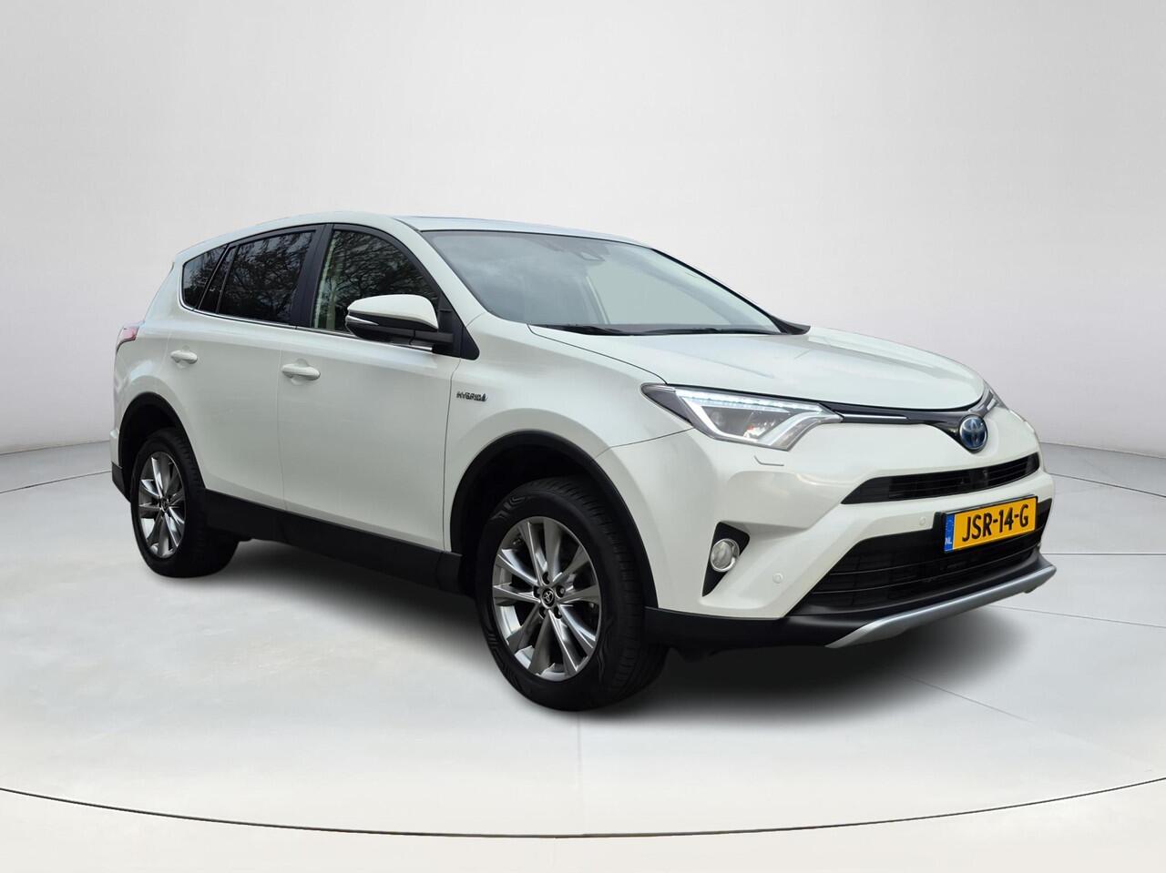 Toyota RAV4 2.5 Hybrid AWD Executive | Navigatie | 360 graden camera | Leder | Schuif-kanteldak