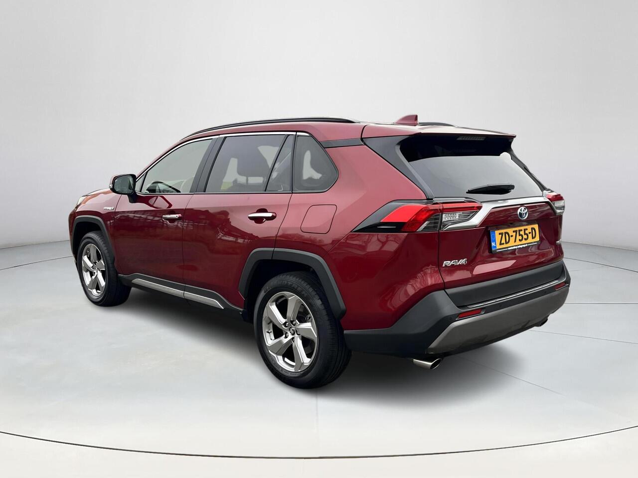 Toyota RAV4 2.5 Hybrid Executive | Lederen bekleding | Carplay | 360 graden camera | Stoelverwarming |