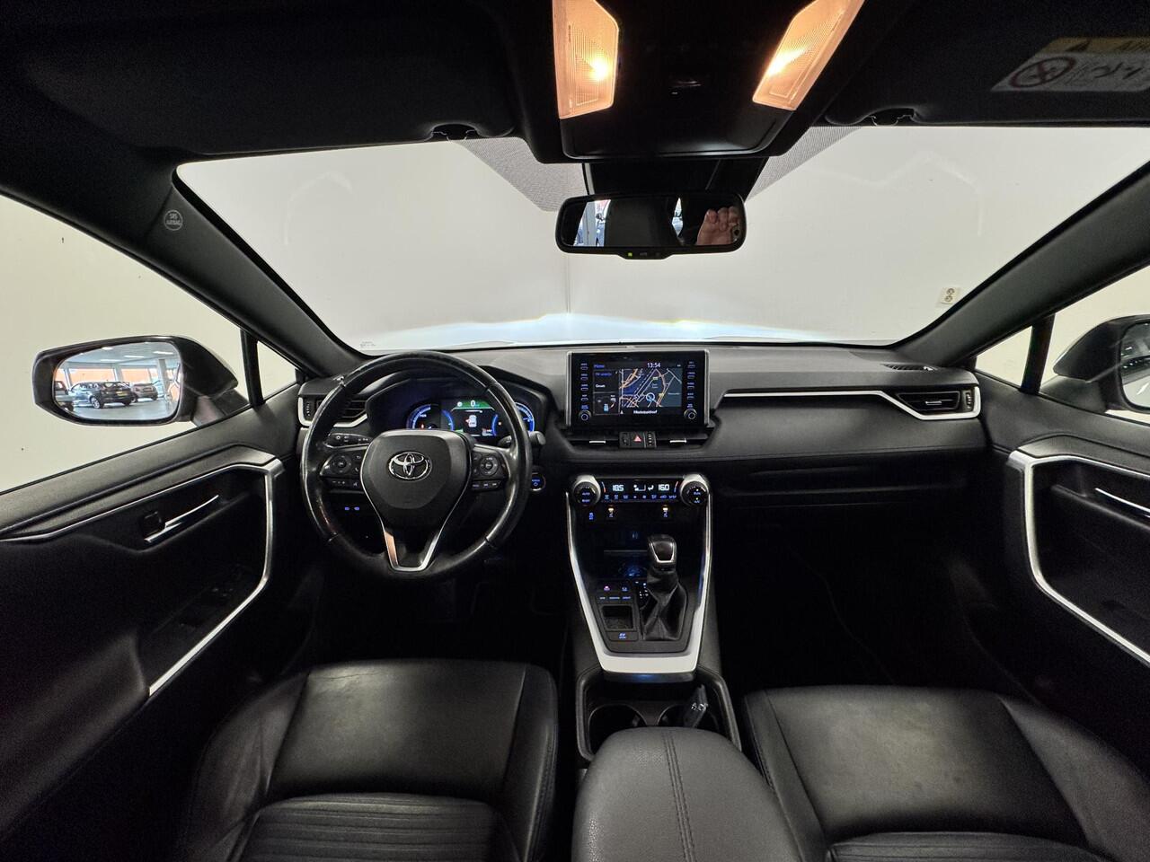 Toyota RAV4 2.5 Hybrid Bi-Tone | CARPLAY | CAMERA | ALARM |