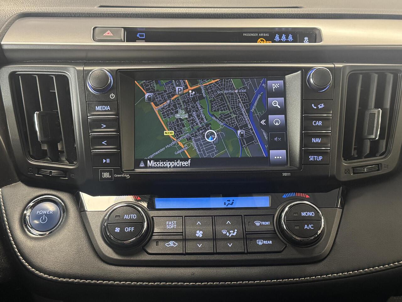 Toyota RAV4 2.5 Hybrid Energy Plus | 360º Camera | Leer | Dode hoek detectie | Stoelverwarming
