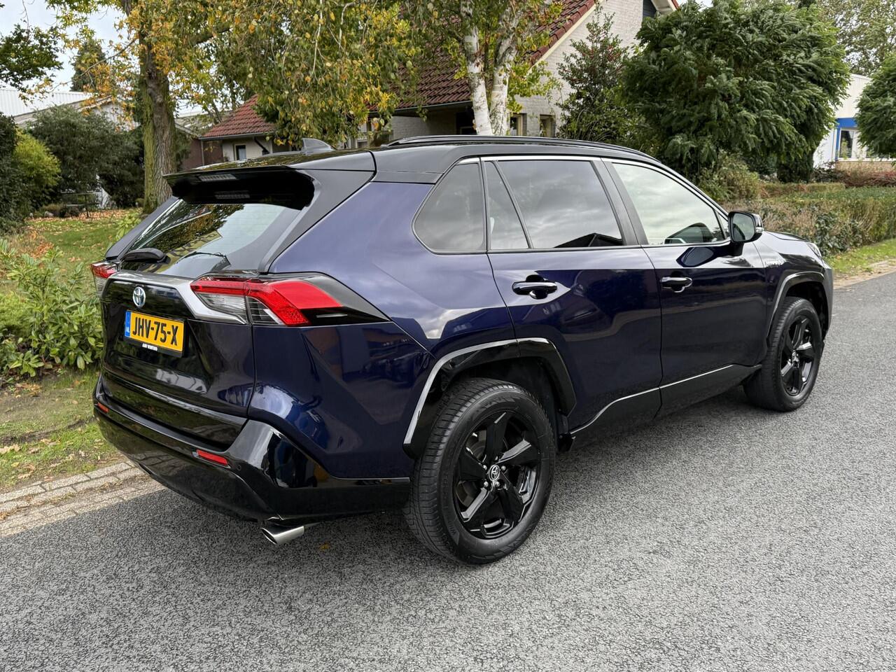 Toyota RAV4 2.5 Hybrid AWD 222PK Bi-Tone LederoCarplay
