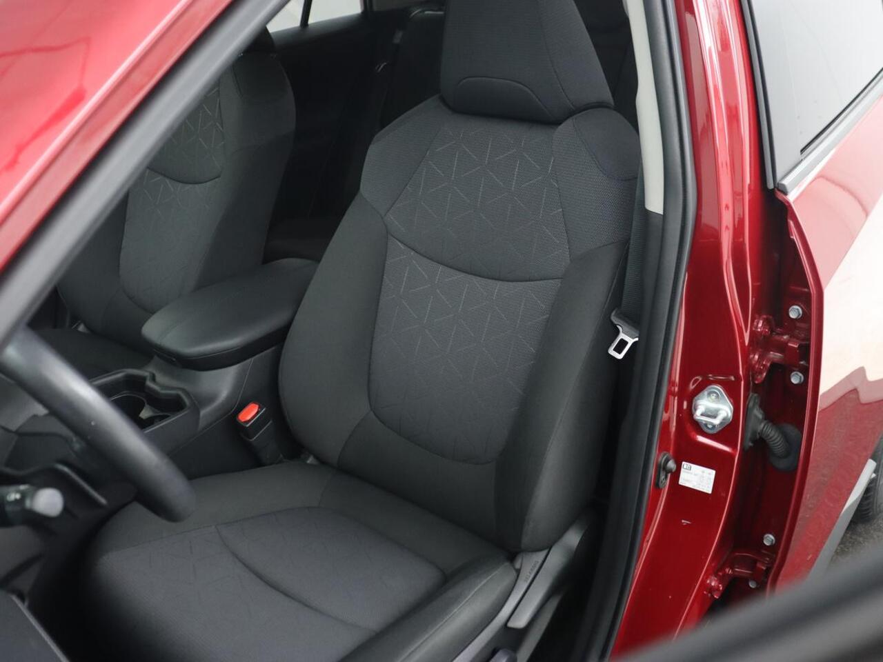 Toyota RAV4 2.5 Hybrid Dynamic | 1e eigenaar | 360 Camera | Trekhaak | Adaptive cruise | Navigatie | Keyless | Carplay | Full LED | Climate control | Parkeerhulp | Dodehoek detectie