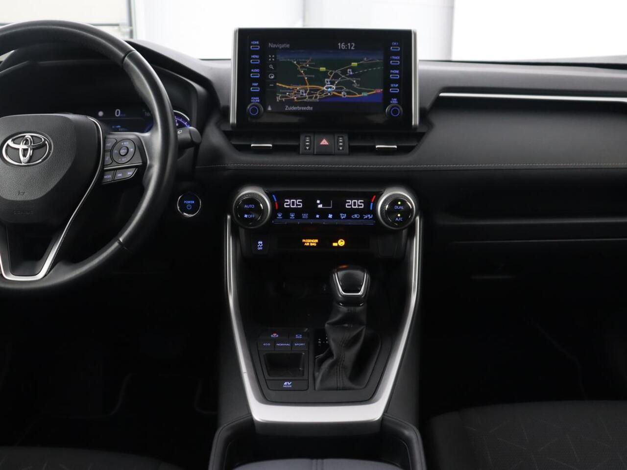 Toyota RAV4 2.5 Hybrid Dynamic | 1e eigenaar | 360 Camera | Trekhaak | Adaptive cruise | Navigatie | Keyless | Carplay | Full LED | Climate control | Parkeerhulp | Dodehoek detectie